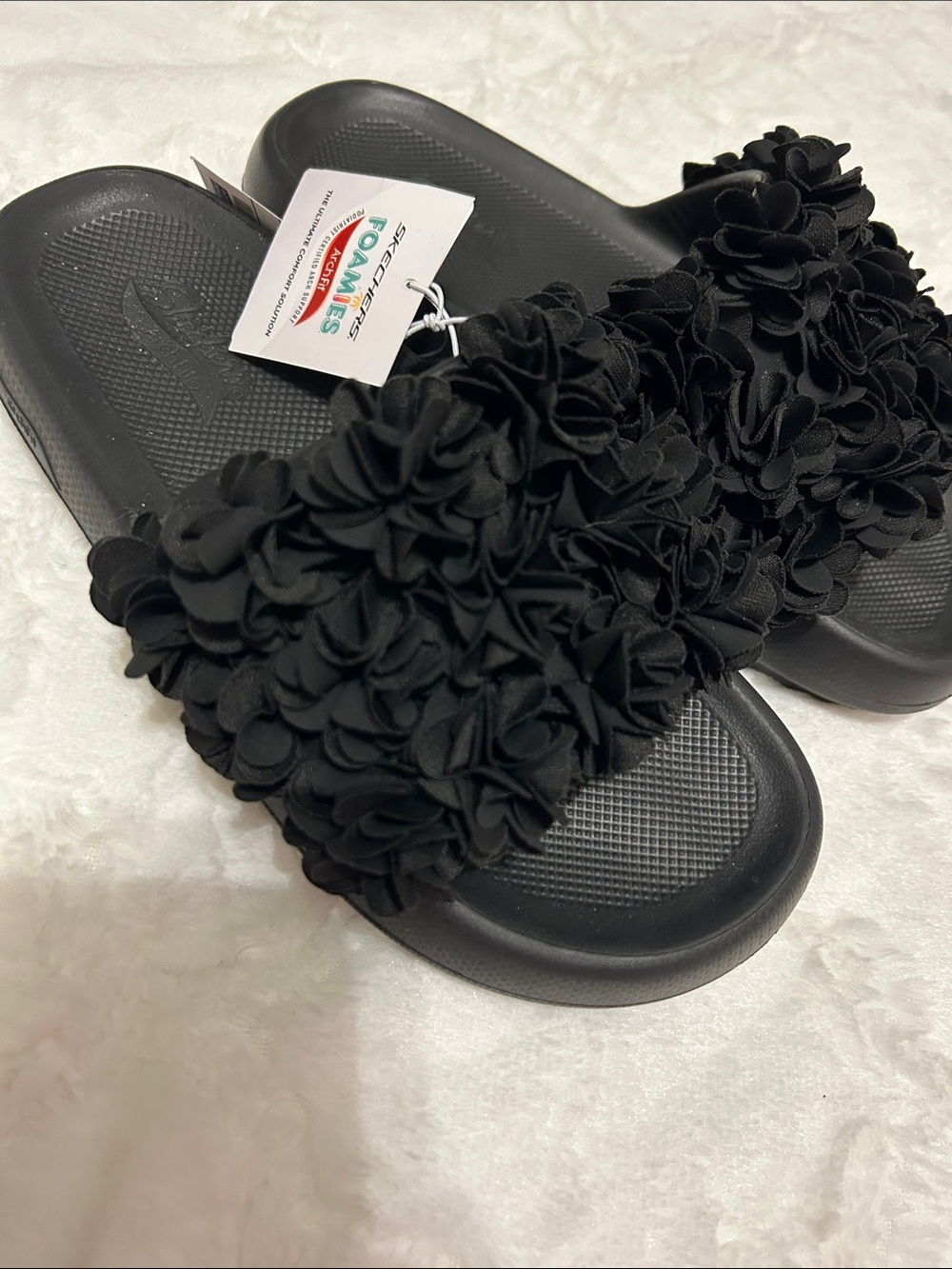 Skechers Black Foamies Arch Fit Floral-Rose Slide Sandals